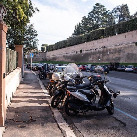 Claudia Vatican House Roma Exterior foto